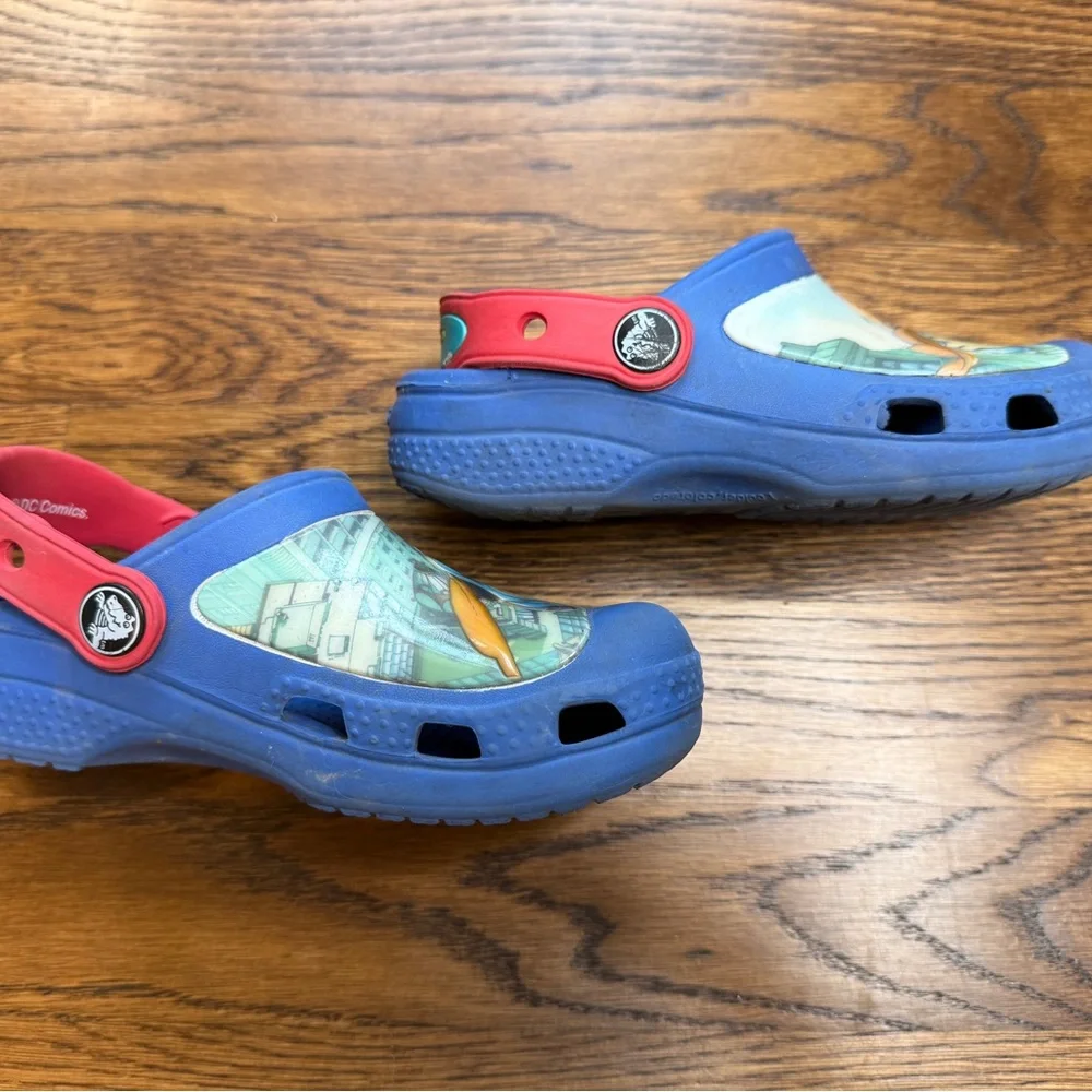 DC Comics Superman Kids CROCS - Blue and Red Size 10-11
